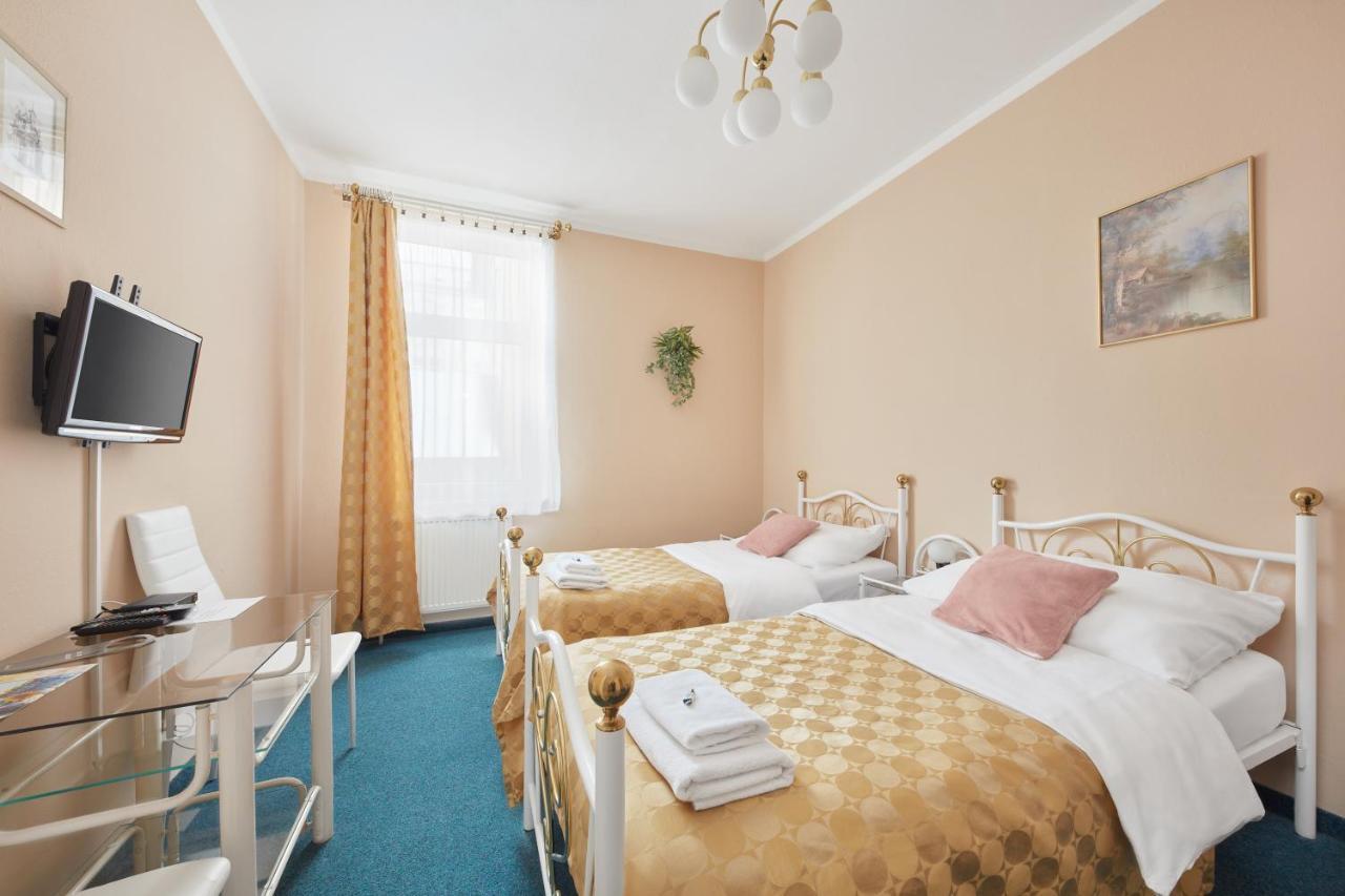 Hotel Roosevelt Litomerice Exterior photo