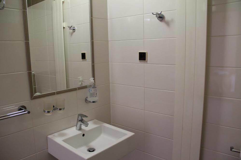 Hotel Roosevelt Litomerice Exterior photo